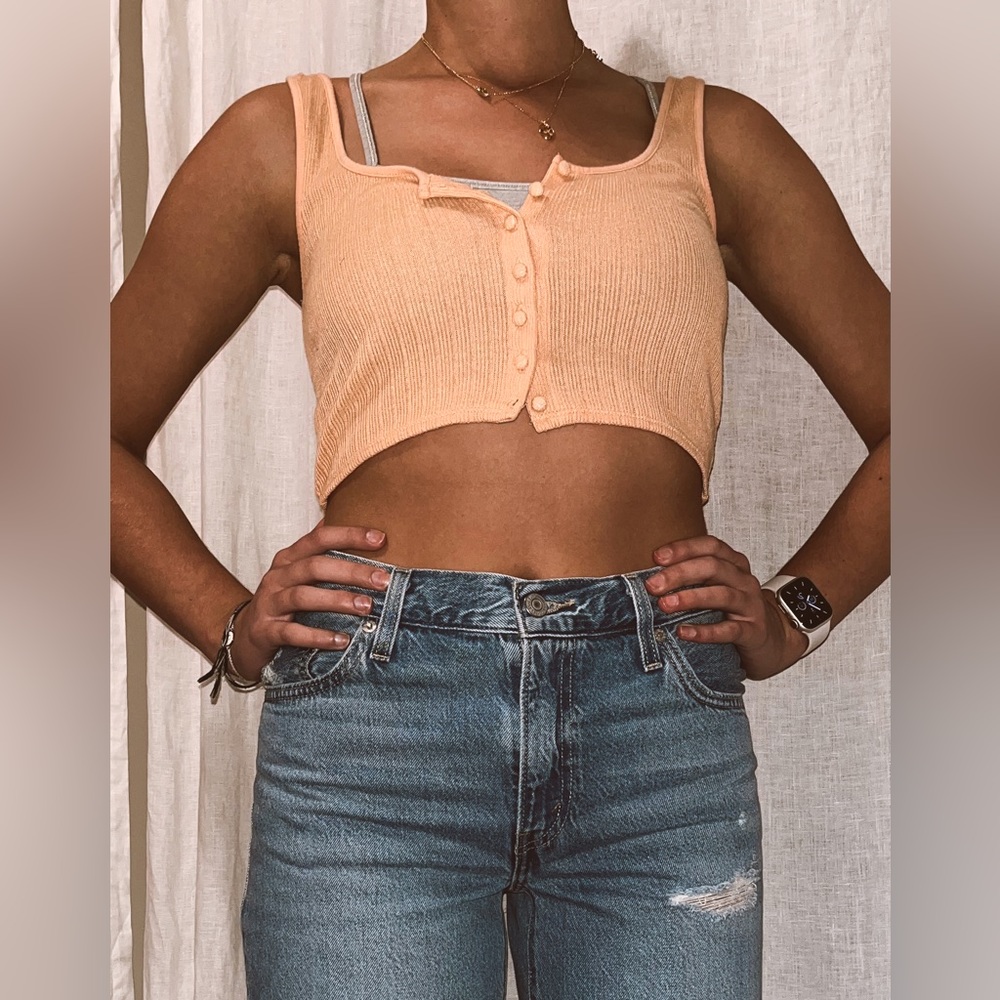 out from under button up tank in a size small!!